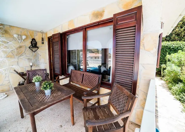 La Favorita 別荘 *